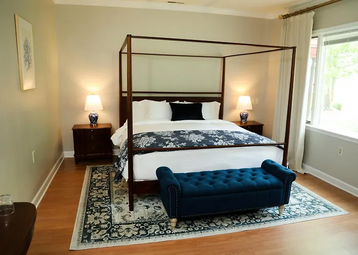 Cypress River Inn & Spa